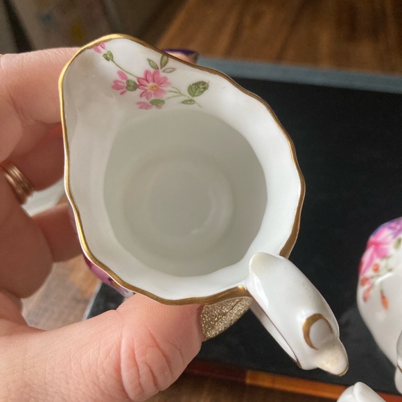 Royal Crown Derby Creamers & Cup - Derby Posies Pattern in Purple & Pink - Picture 10 of 17